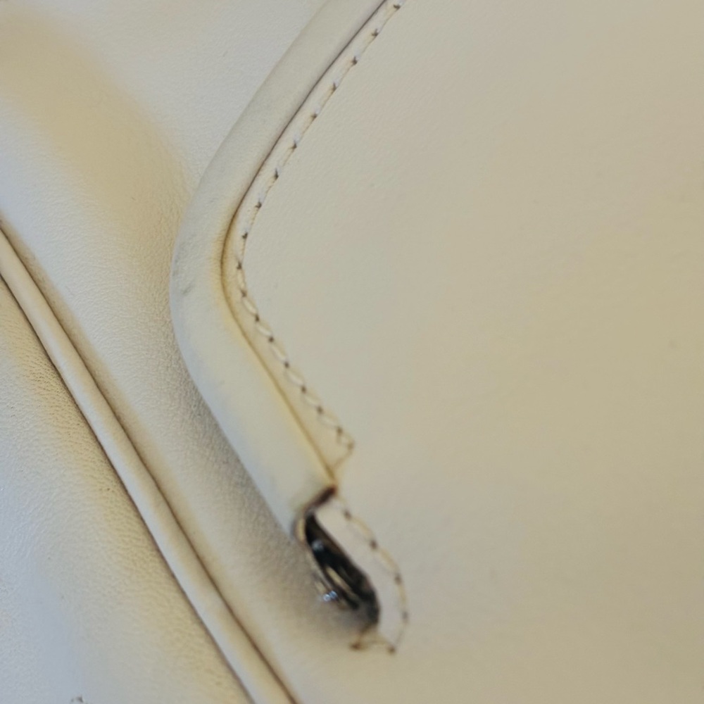 Coach Y2K Archive Double Kiss Lock Off/Winter White Leather Satchel 21167 - Picture 8 of 13